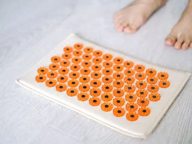 경기 분당구 서현동 명가아로마 — 마사지 관리를 받는 장면