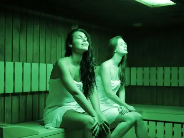 인천 미추홀구 주안동 1인샵 SEVEN — 캔들과 수건이 놓인 스파 소품
